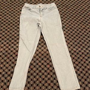 Blue jeans straight leg